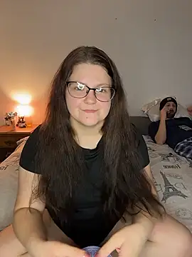 sexybee124 online show from January 12, 2026, 3:23 am