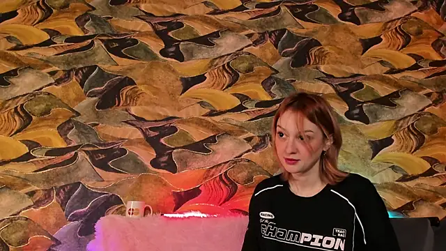 Snapshot of CrystalRey chatting on December 7, 2024, 4:09 am CrystalRey online show from December 7, 2024, 4:09 am