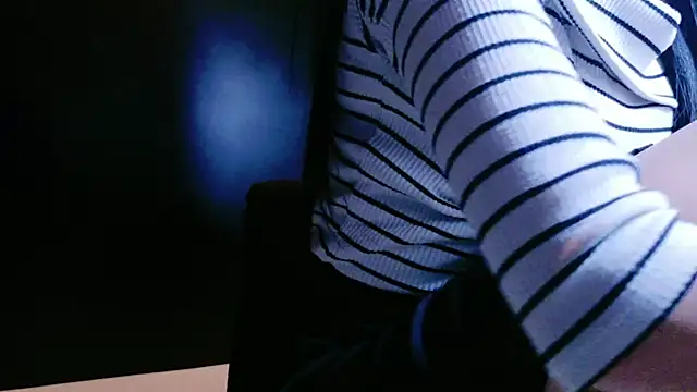 sayaka xo online show from March 21, 2025, 10:39 am