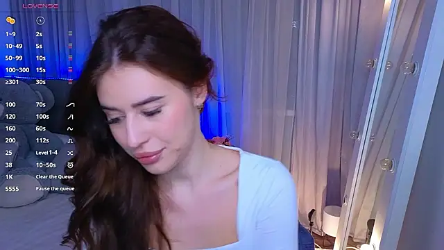 Milkissss online show from February 10, 2026, 3:10 am