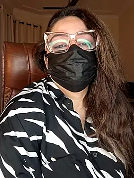 Snapshot of SEXY-Sardarni chatting on January 12, 2026, 3:28 pm SEXY-Sardarni online show from January 12, 2026, 3:28 pm