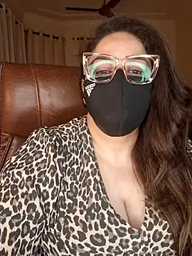 SEXY-Sardarni online show from May 13, 2026, 2:36 pm