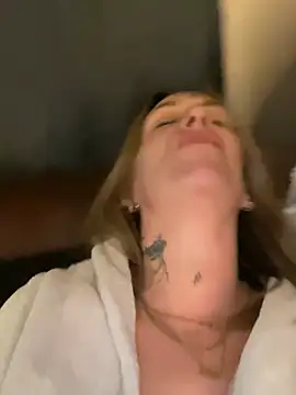 blondebitch2 online show from January 11, 2025, 3:13 am