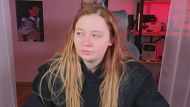 Snapshot of carolina_elf chatting on February 28, 2026, 5:19 am carolina elf online show from February 28, 2026, 5:19 am