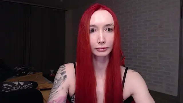 Roxy Silver online show from May 21, 2026, 7:54 pm