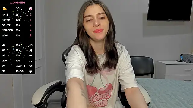 broosnica1 online show from October 30, 2025, 7:21 am