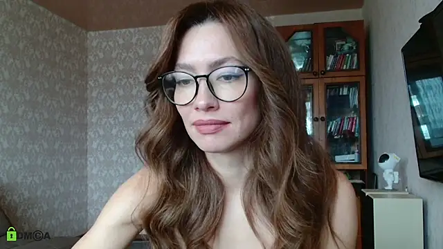 Snapshot of alicia_spicy chatting on September 10, 2025, 4:45 am alicia spicy online show from September 10, 2025, 4:45 am