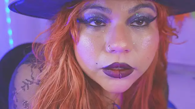 Samanta cutee online show from September 27, 2025, 2:33 pm