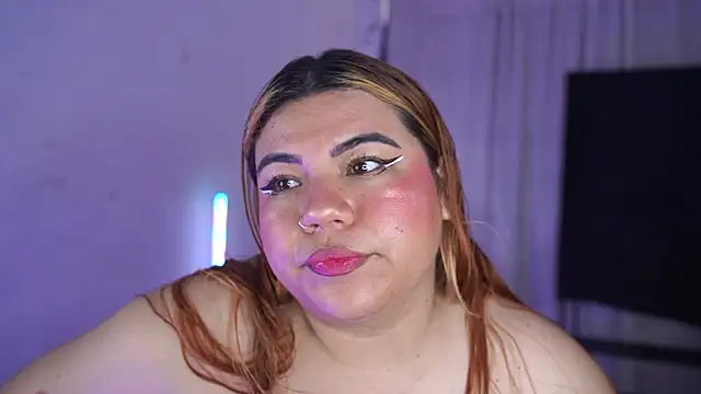 Samanta cutee online show from March 7, 2026, 1:52 pm