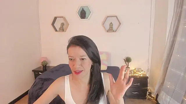Snapshot of Paloma_victory chatting on January 15, 2025, 8:58 pm Paloma victory online show from January 15, 2025, 8:58 pm