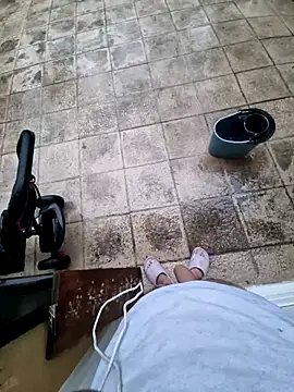 Snapshot of robertilevis chatting on February 11, 2026, 5:18 pm robertilevis online show from February 11, 2026, 5:18 pm