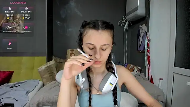  Nika Kik online show from March 19, 2026, 12:36 am