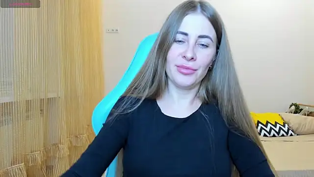 Snapshot of BarbaraKiss chatting on January 13, 2025, 5:44 pm BarbaraKiss online show from January 13, 2025, 5:44 pm