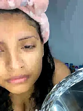 tati  22 online show from September 20, 2025, 4:08 pm