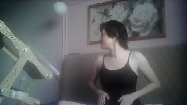 Snapshot of SunElizabeth chatting on June 5, 2026, 1:34 am SunElizabeth online show from June 5, 2026, 1:34 am