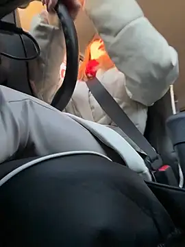 LavenderHot online show from February 26, 2026, 2:21 am