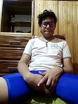 kiol45ty online show from September 12, 2025, 5:24 pm