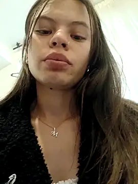 Violeta 12- online show from March 13, 2026, 4:02 pm