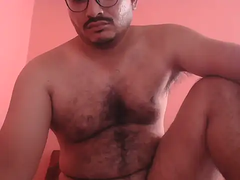 Snapshot of naughtymike0007 chatting on June 7, 2026, 7:45 am naughtymike0007 online show from June 7, 2026, 7:45 am