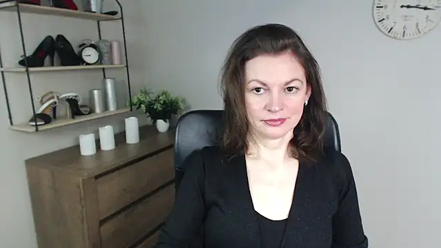 Snapshot of VivianWILD chatting on January 28, 2025, 7:32 am VivianWILD online show from January 28, 2025, 7:32 am