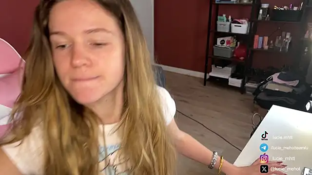 lucie mehott online show from March 8, 2025, 10:22 am