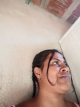 Giselabrunette25 online show from January 17, 2026, 2:00 pm