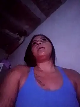 Giselabrunette25 online show from March 26, 2026, 2:17 am