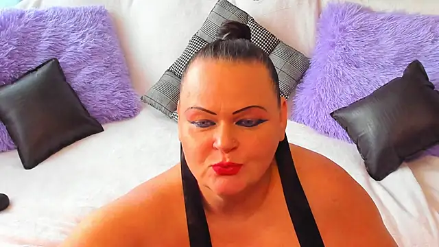 MilanaBiegert online show from September 14, 2025, 6:34 am