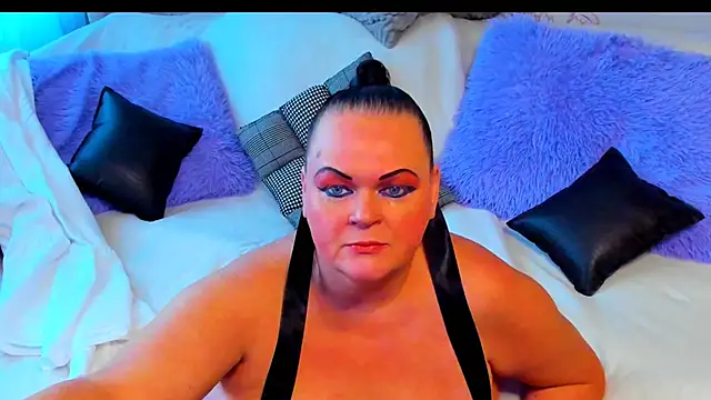 MilanaBiegert online show from October 13, 2025, 9:20 am