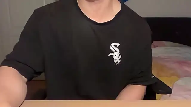 jungcock3210 online show from November 25, 2025, 2:39 pm