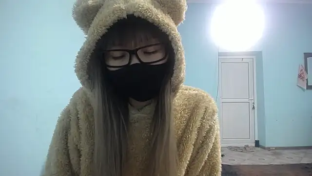 elllaaxx online show from February 6, 2025, 6:18 am