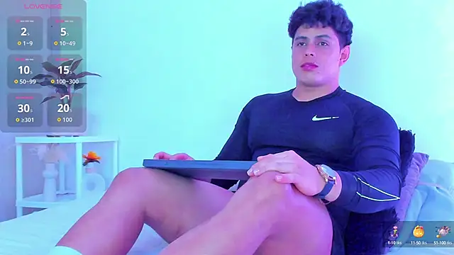 arminjones1 online show from September 11, 2025, 3:50 am