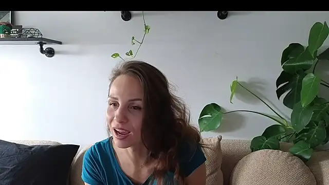 Mary Wet online show from July 17, 2026, 10:55 am