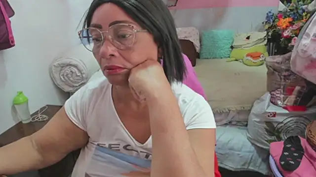 Mrs mommy  online show from March 29, 2026, 8:42 pm