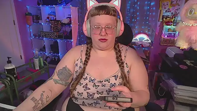 FatVeronica online show from March 14, 2026, 9:15 am
