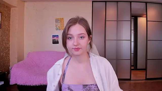 Snapshot of Ksuhesa chatting on March 15, 2026, 8:09 am Ksuhesa online show from March 15, 2026, 8:09 am