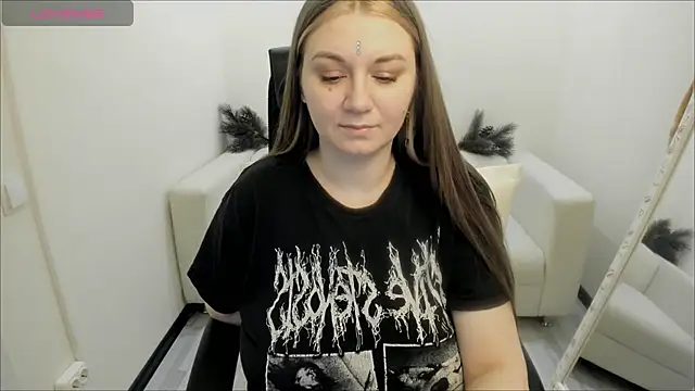 AlisaBacker online show from December 26, 2024, 1:07 am