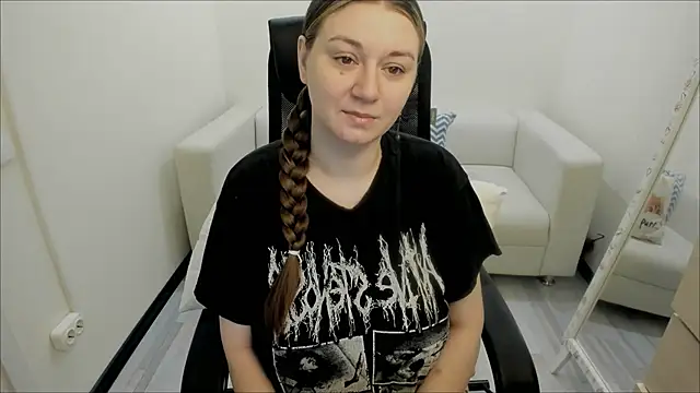 AlisaBacker online show from March 7, 2025, 8:55 pm