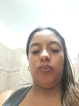 Snapshot of _MaripossaSexy_ chatting on December 21, 2024, 11:24 pm MaripossaSexy online show from December 21, 2024, 11:24 pm