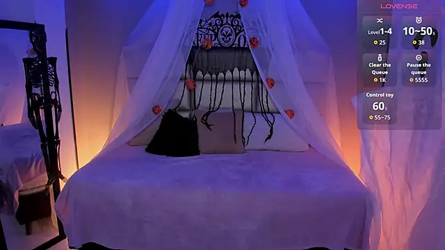 kristen kassi online show from October 16, 2025, 10:00 pm