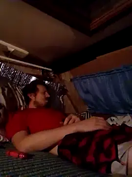 Snapshot of hothippie420 chatting on December 10, 2024, 10:28 am hothippie420 online show from December 10, 2024, 10:28 am