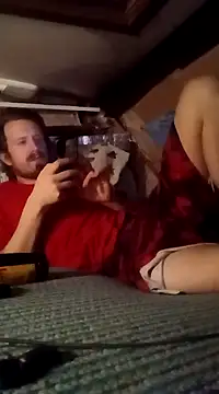 Snapshot of hothippie420 chatting on December 13, 2024, 6:10 am hothippie420 online show from December 13, 2024, 6:10 am