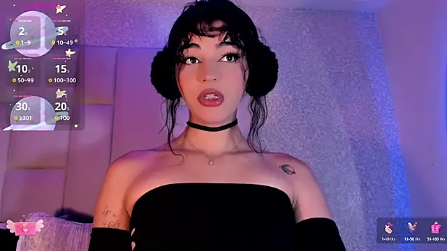 Snapshot of Summer_walkerr chatting on January 2, 2025, 12:35 pm Summer walkerr online show from January 2, 2025, 12:35 pm