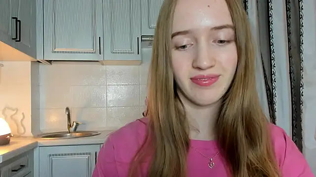 Snapshot of leslie_my_lovee chatting on November 14, 2025, 7:56 pm leslie my lovee online show from November 14, 2025, 7:56 pm