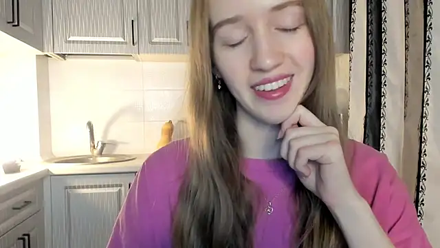 Snapshot of leslie_my_lovee chatting on December 19, 2025, 4:36 pm leslie my lovee online show from December 19, 2025, 4:36 pm