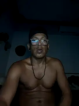 Capxxx online show from October 14, 2025, 9:43 am