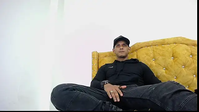 Chris Dick23 online show from June 2, 2026, 3:41 am