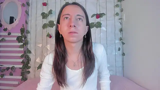 Snapshot of Miiaa_doll chatting on January 9, 2025, 11:47 am Miiaa doll online show from January 9, 2025, 11:47 am