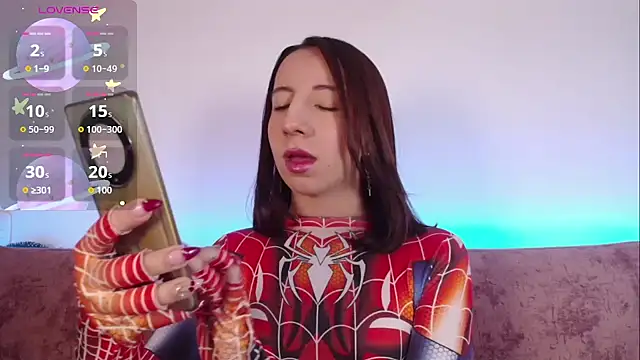 Miiaa doll online show from February 5, 2026, 12:10 pm