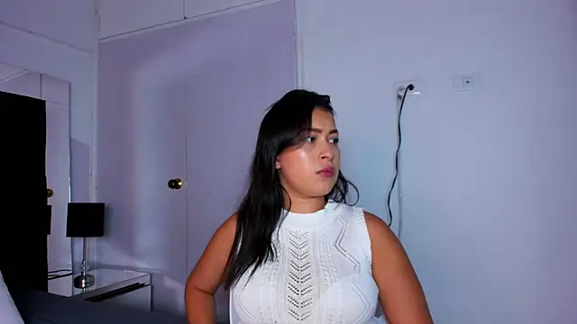 Snapshot of Miaa_Garcia chatting on February 4, 2025, 8:38 pm Miaa Garcia online show from February 4, 2025, 8:38 pm